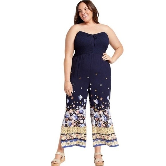 Maurices Plus Size Navy Floral Strapless Smocked Jumpsuit - Picture 1 of 3